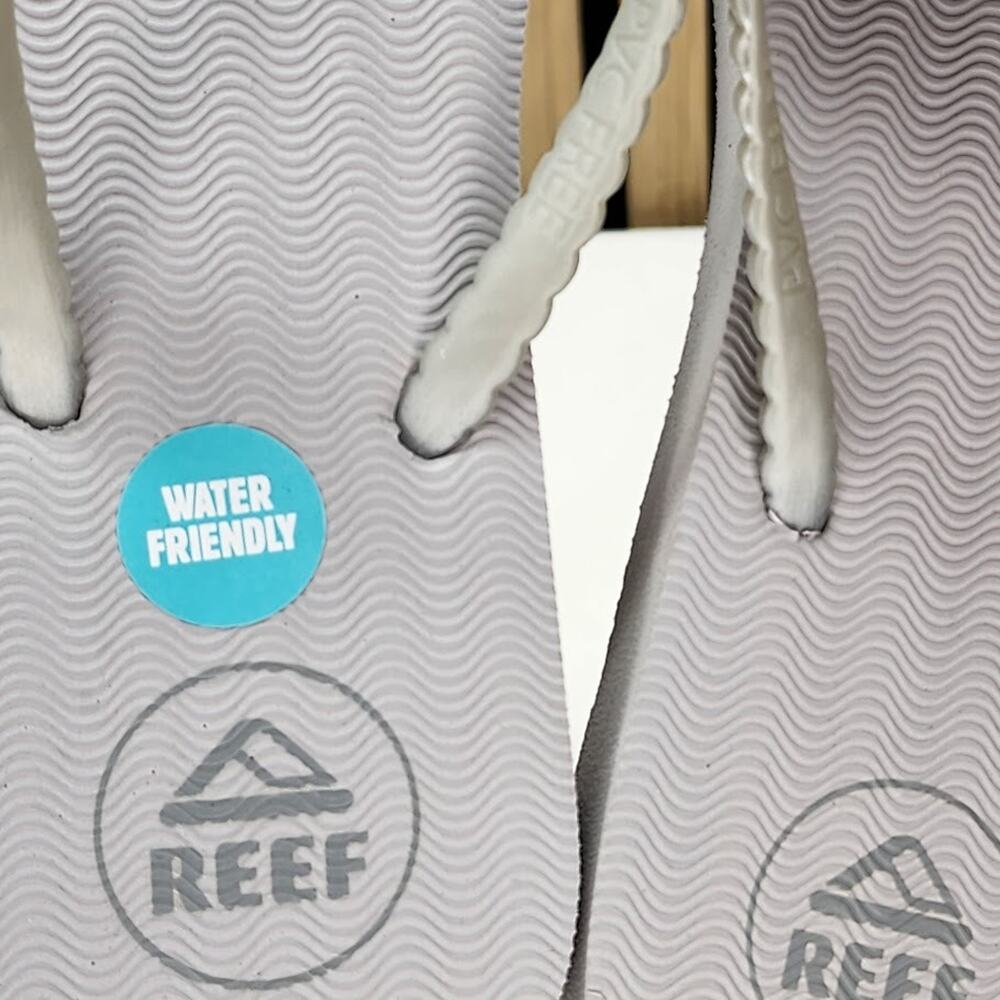 NEW - REEF Seaside Womens Silver Thong Sandals Water Friendly Flip Flops Size 11 - Picture 6 of 7